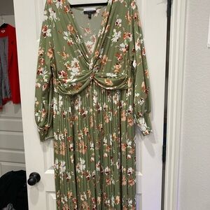 Floral Green Maxi Dress